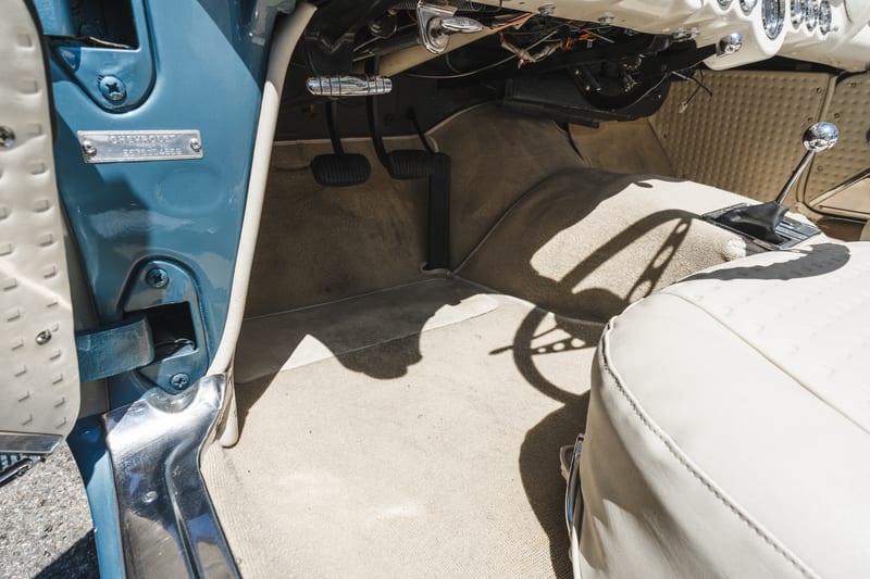 1957 Chevrolet Corvette, interior, frame 26 of 43
