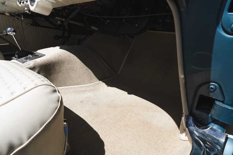 1957 Chevrolet Corvette, interior, frame 27 of 43