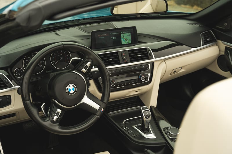 2018 BMW 430i Convertible, interior, frame 14 of 57