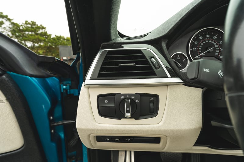 2018 BMW 430i Convertible, interior, frame 17 of 57