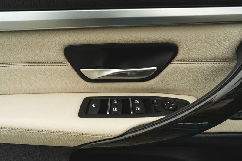 2018 BMW 430i Convertible, interior, frame 26 of 57