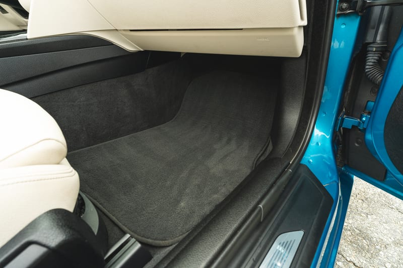 2018 BMW 430i Convertible, interior, frame 56 of 57