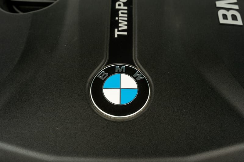 2018 BMW 430i Convertible, engine bay, frame 12 of 12