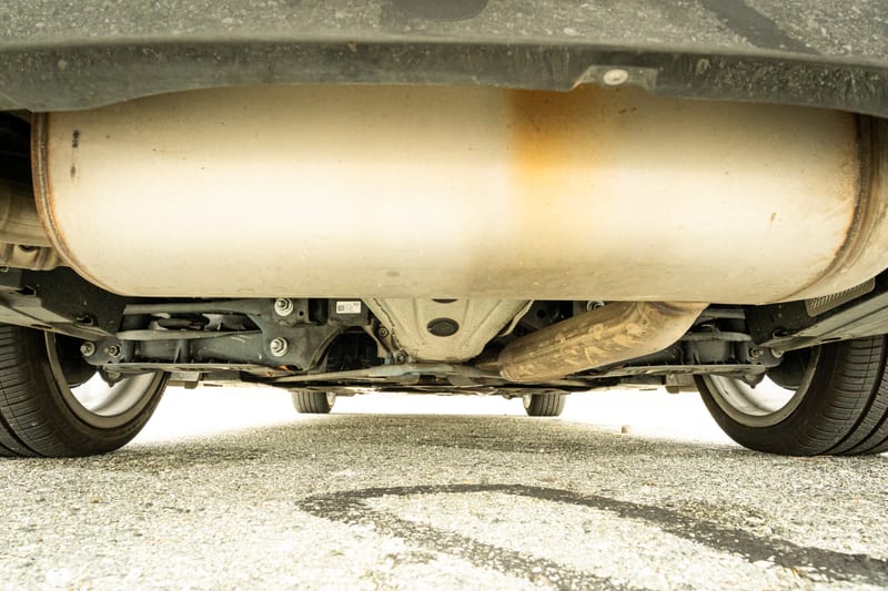 2018 BMW 430i Convertible, undercarriage, frame 2 of 5